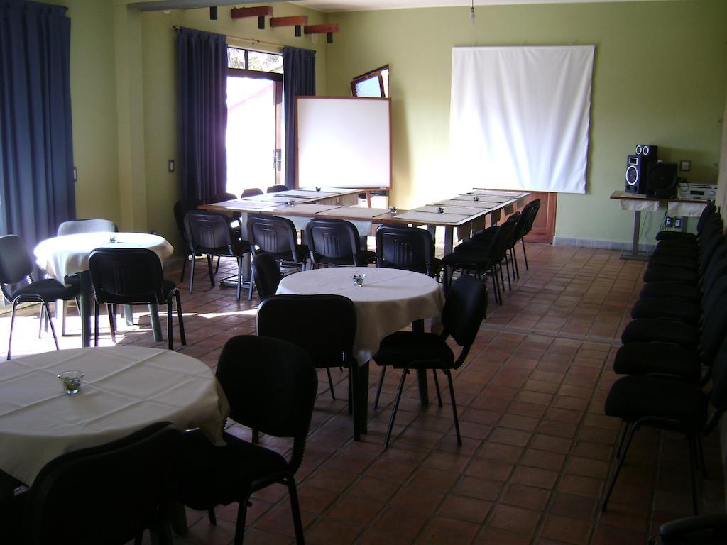 Hotel La Pasarela Tarija Esterno foto